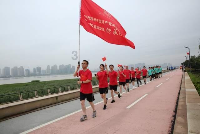 美国对华再出手，中国表现很淡定，韩国却给拜登提了一个条件